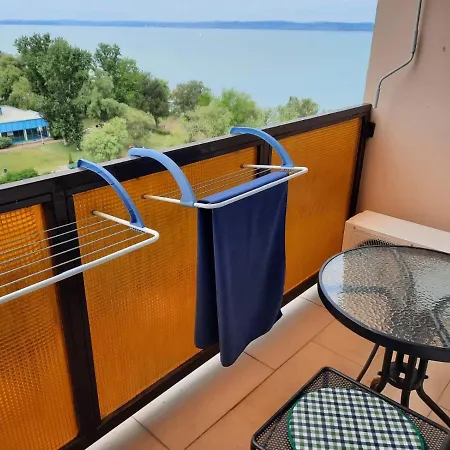 Aranyhid Apartmanhaz-arany Siofok